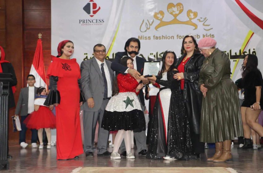 تكريم “خاص ” من مهرجان السلام والإنسانية للدكتور”احمد منصور ” لجهوده في دعم ورعاية الأطفال العرب