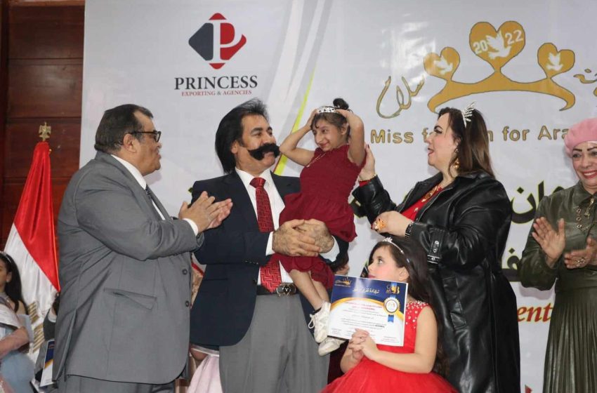 احمد منصور يكرم ابطال التحدي