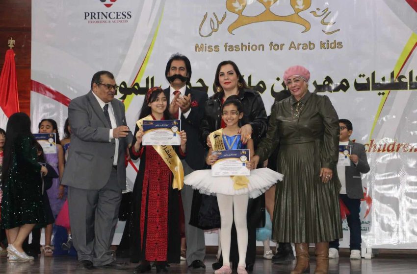 ضفاف النيل يشهد انطلاق احتفالية مهرجان السلام والانسانية بحضور “منصور ورانيا “