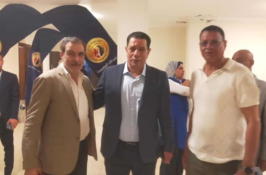   النائب نافع عبد الهادى الامين العام لحماة الوطن بالجيزة  يوجة بتفعيل ابليكشن الحزب للأعضاء 